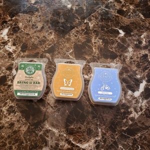 3 Scentsy Bars New Condition